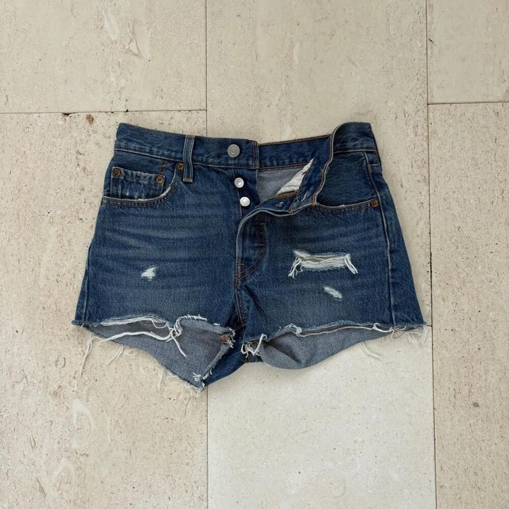 Y2K 501 Vintage Levi Jean Shorts Women